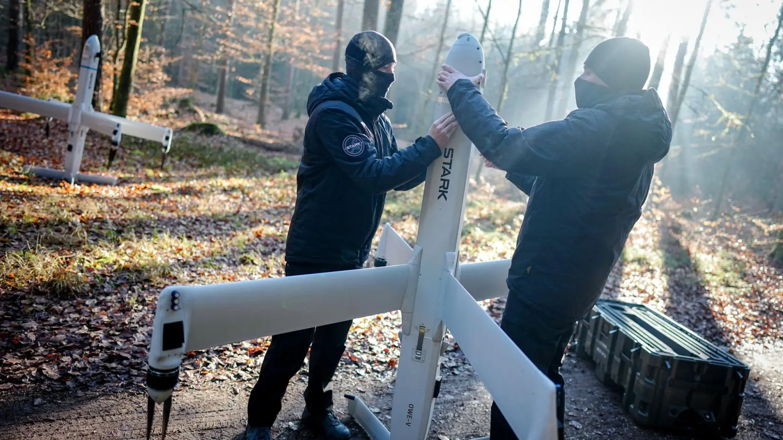 Für Rüstungsunternehmen sind Sicherheitsthemen ohnehin immer im Fokus. Doch beim Wirtschaftsschutz geht es auch um Fragen wie die Resilienz von Lieferketten. (Symbolbild) (Foto: Kay Nietfeld/dpa)