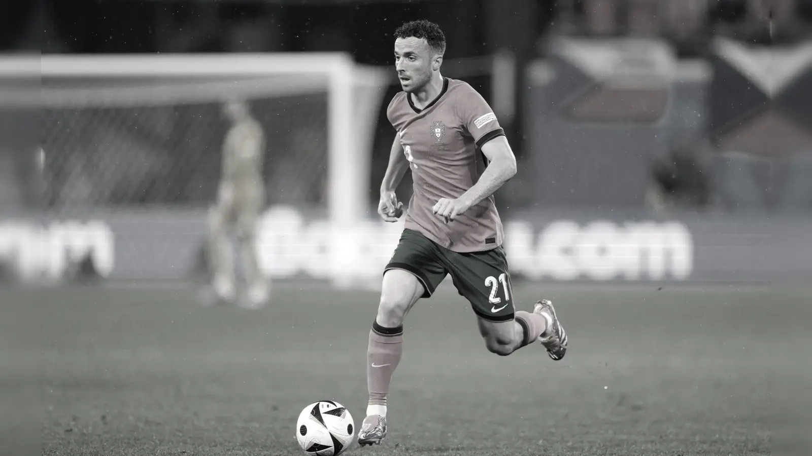 Diogo Jota starb ebenso wie sein Bruder bei einem Verkehrsunfall in Spanien.  (Foto: Robert Michael/dpa)