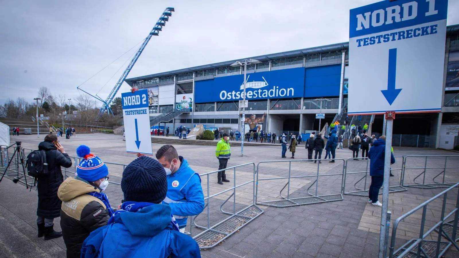 Hansa Rostock darf nur 1000 Zuschauer zur Partie gegen den FC Ingolstadt ins Ostseestadion lassen. (Foto: Jens Büttner/dpa-Zentralbild/dpa)