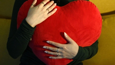 Für die Studie wurden Antworten von mehr als 17.000 jungen Menschen ausgewertet. (Foto: Elisa Schu/dpa)