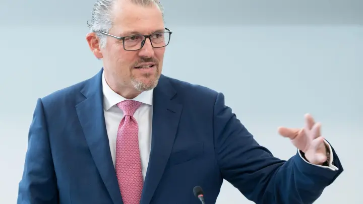 Arbeitgeberpräsident Rainer Dulger.  Wirtschaftsverbände sehen einen großen Reformbedarf in Deutschland. (Foto: Bernd Weißbrod/dpa)