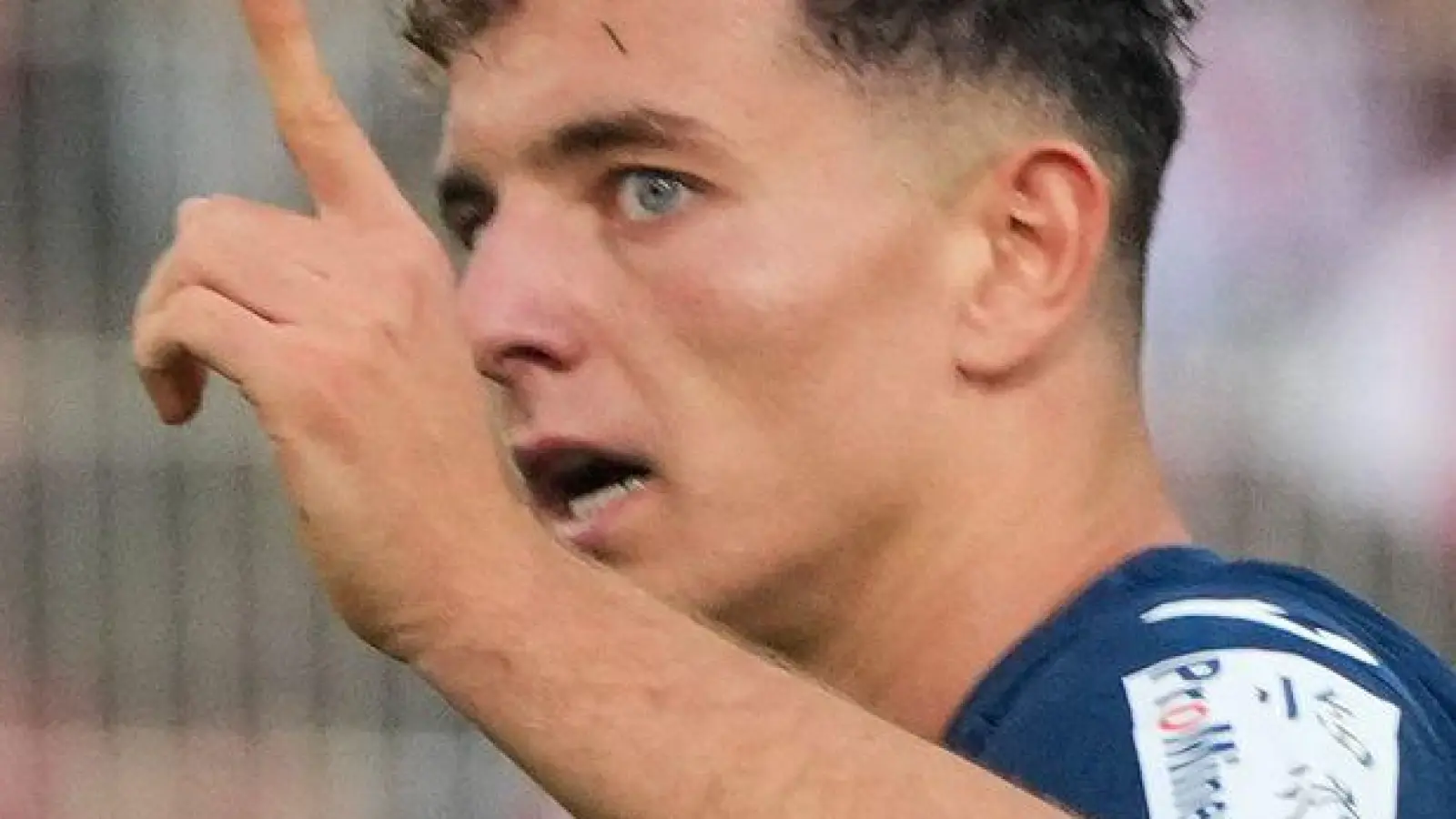 In Topform gegen seinen Ex-Club: Hoffenheims Fisnik Asllani. (Foto: Soeren Stache/dpa)