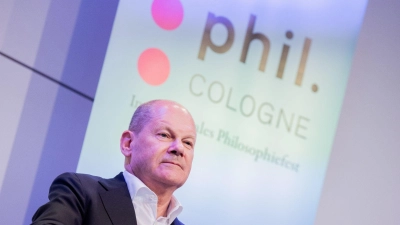 Bundeskanzler Olaf Scholz beim Philosophiefestival Phil.Cologne in Köln. (Foto: Rolf Vennenbernd/dpa)