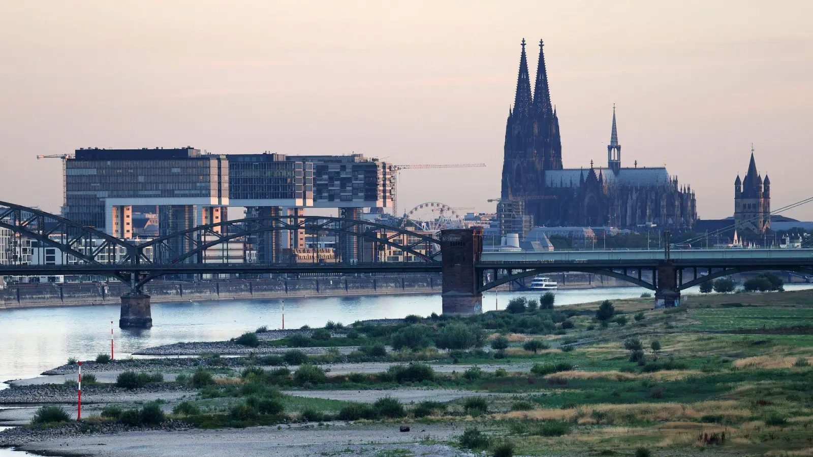 Köln wählt am Sonntag einen neuen Oberbürgermeister bzw. eine neue Oberbürgermeisterin. (Archivbild) (Foto: Oliver Berg/dpa)
