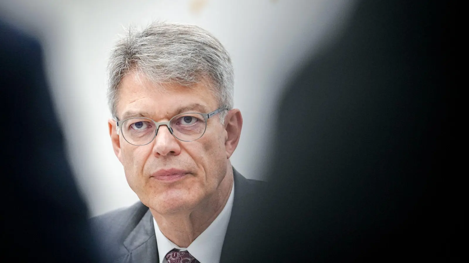 Der neue Verkehrsminister ist mit der Leistung der Deutschen Bahn unzufrieden. (Foto: Kay Nietfeld/dpa)