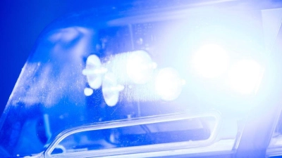 Die Radfahrerin wurde bei dem Unfall tödlich verletzt. (Symbolbild) (Foto: Lino Mirgeler/dpa)