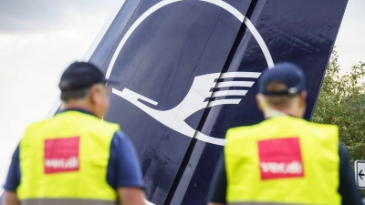 Das Bodenpersonal mehrerer Lufthansa-Gesellschaften tritt am Mittwoch in den Warnstreik. (Foto: Frank Rumpenhorst/dpa)