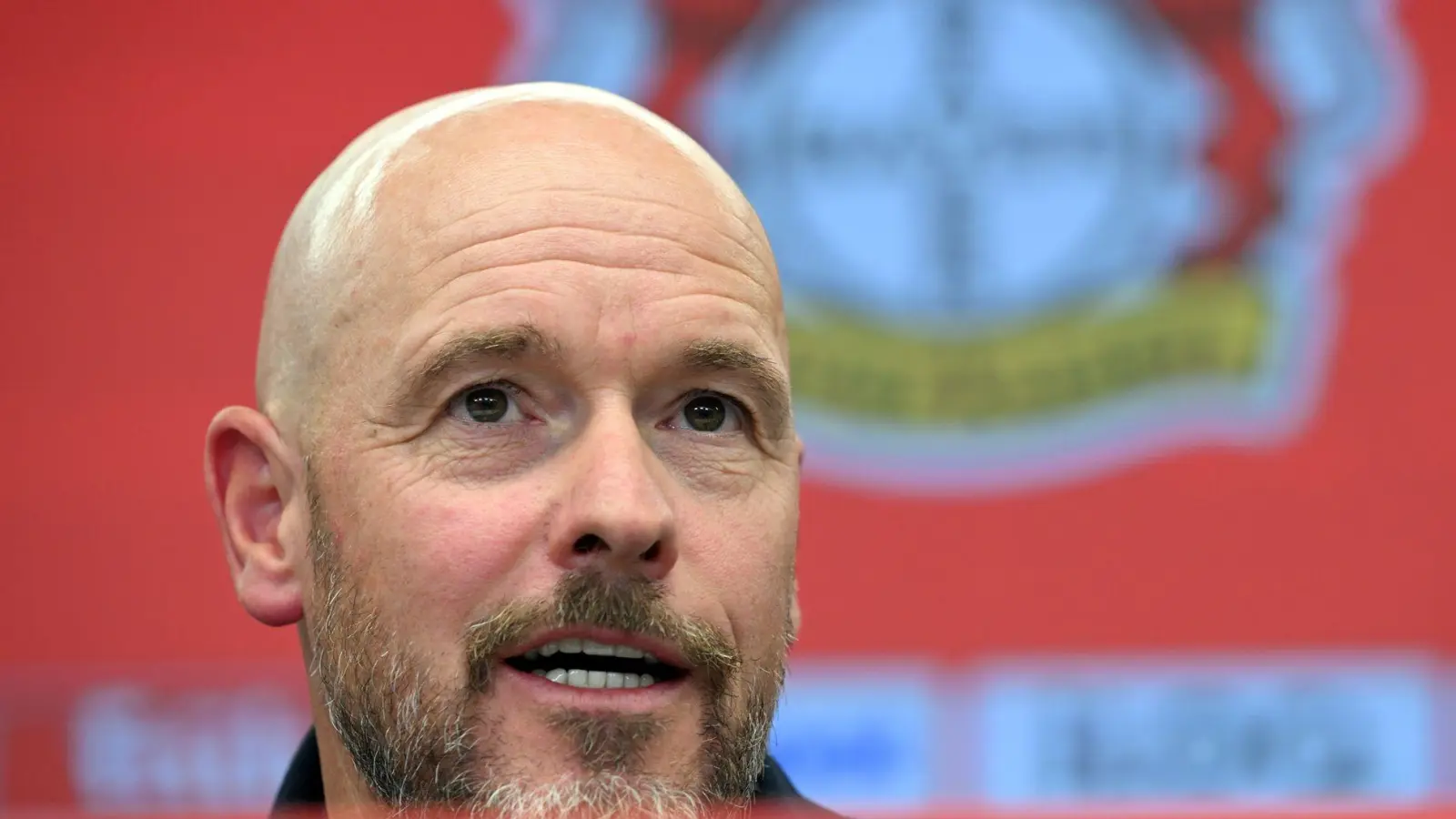 Trainer ten Hag bestreitet neue Wege. (Foto: Federico Gambarini/dpa)
