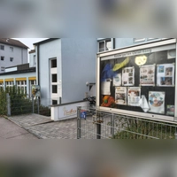 Noch geht hier alles seinen gewohnten Gang: die Kita Christkönig am Josef-Fruth-Platz. (Foto: Robert Maurer)