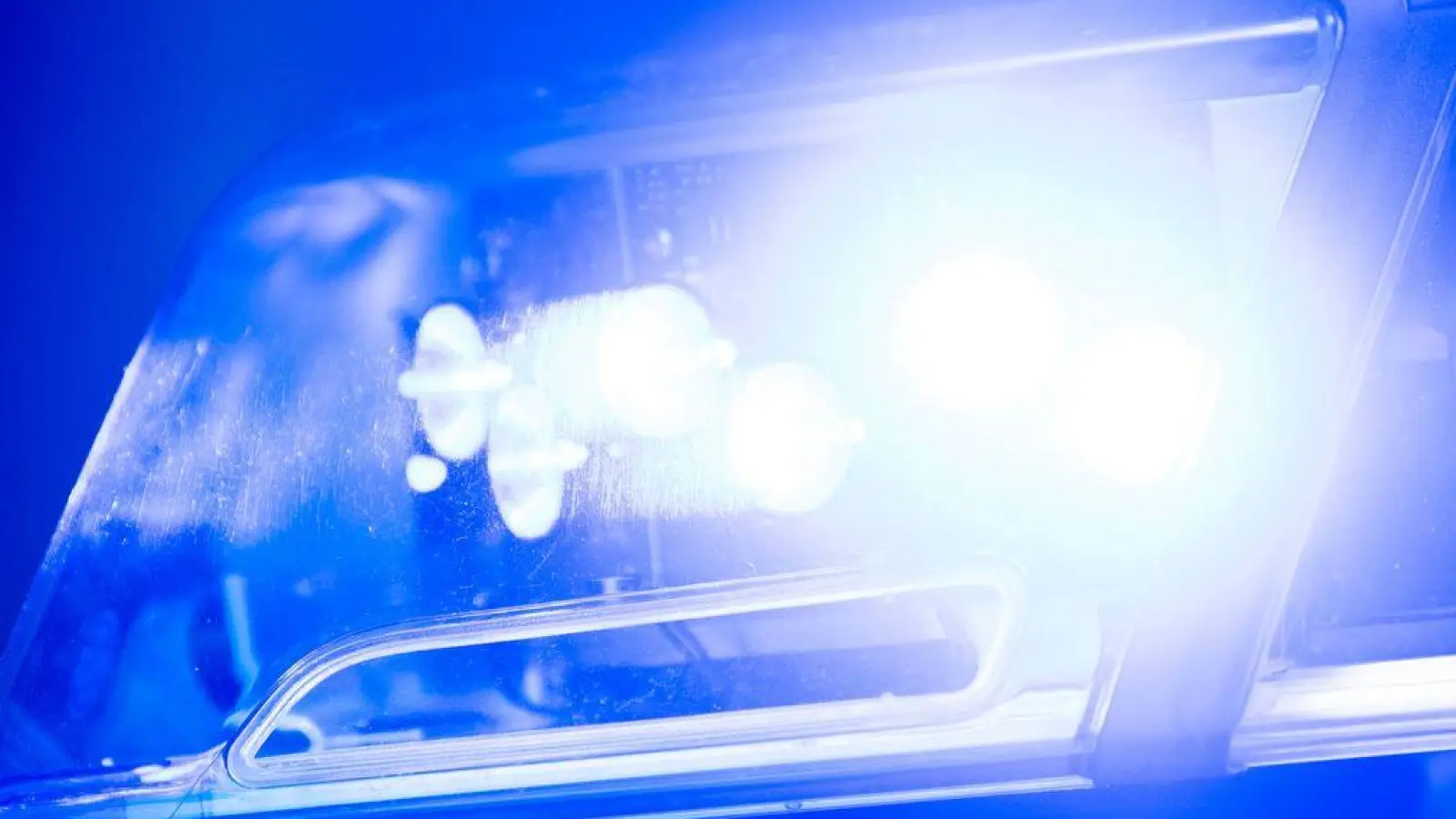 28 Jahre alter Mann bei Unfall tödlich verletzt. (Symbolbild) (Foto: Lino Mirgeler/dpa)