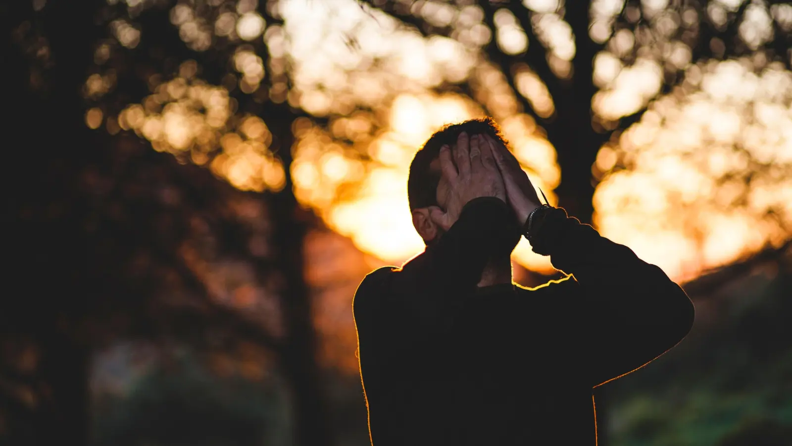 Das Ableben eines geliebten Menschen ist schwer zu verkraften. (Foto: Pixabay)