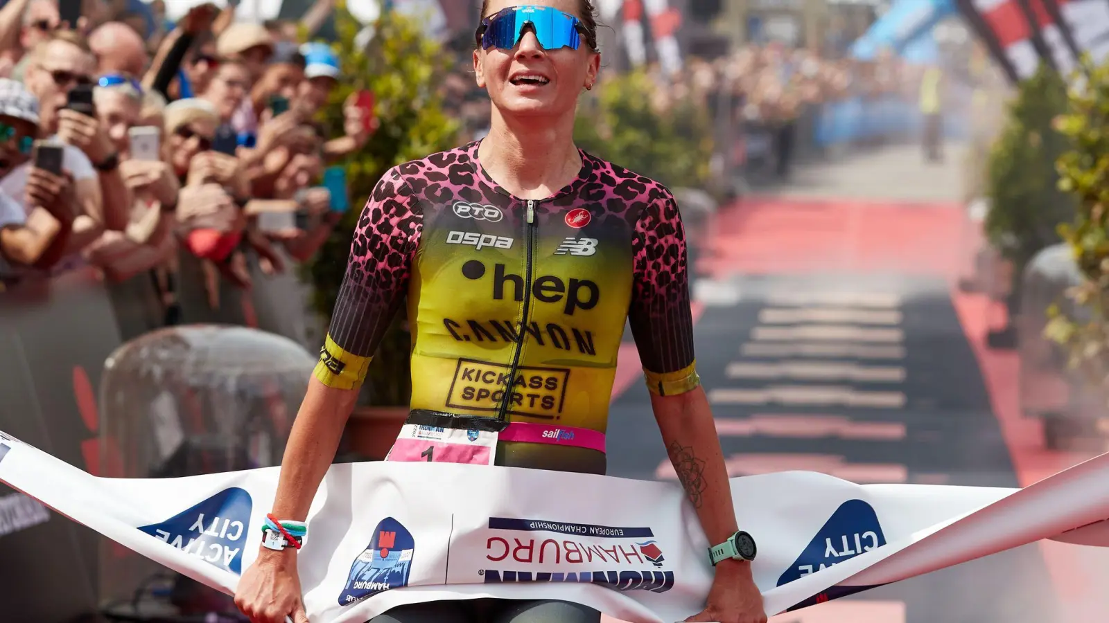 Triathletin Laura Philipp will bei der Ironman-WM auf Hawaii aufs Podium. (Foto: Georg Wendt/dpa)