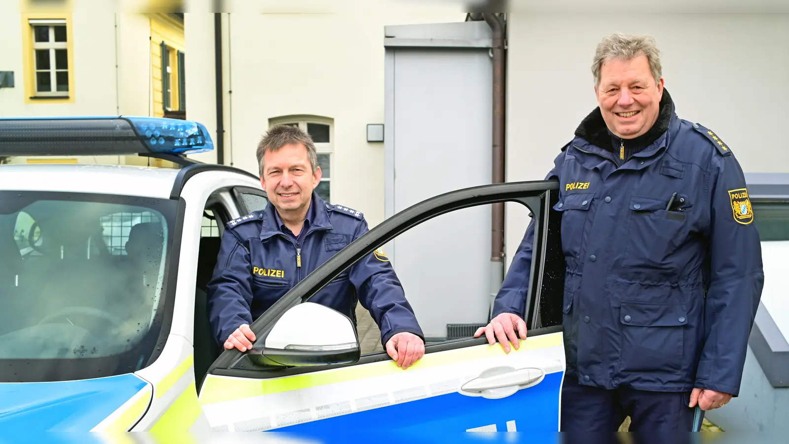 Die Führungskräfte der Ansbacher Polizei sehen keinen Anlass zur Besorgnis: Dienststellenleiter Josef Mehringer (rechts) und sein Stellvertreter Stefan Schuster. (Foto: Jim Albright)
