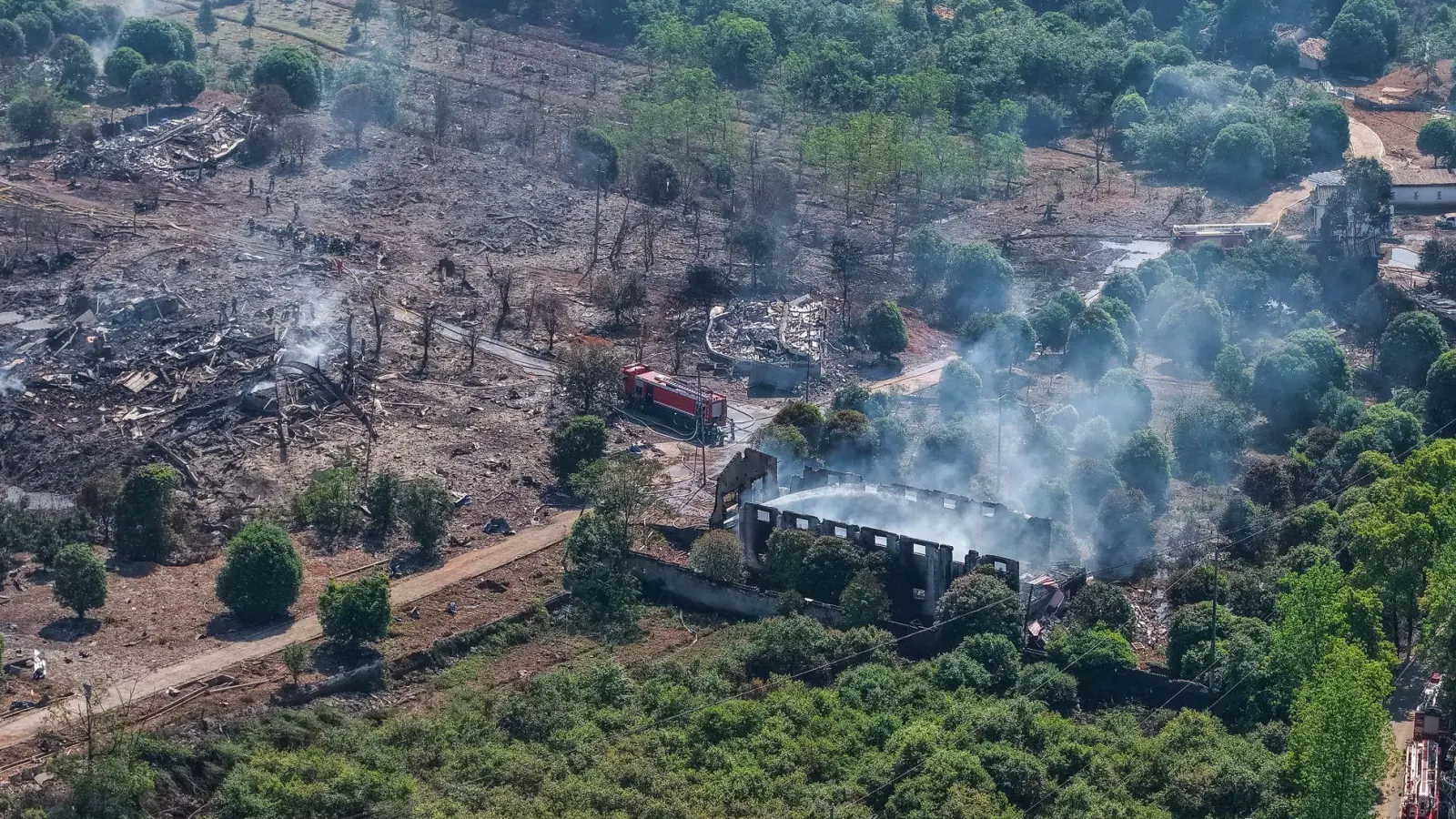 Bei der Explosion einer Feuerwerksfabrik in der Stadt Liuyang sind 37 Menschen ums Leben gekommen.  (Foto: Chen Sihan/Xinhua/AP/dpa)
