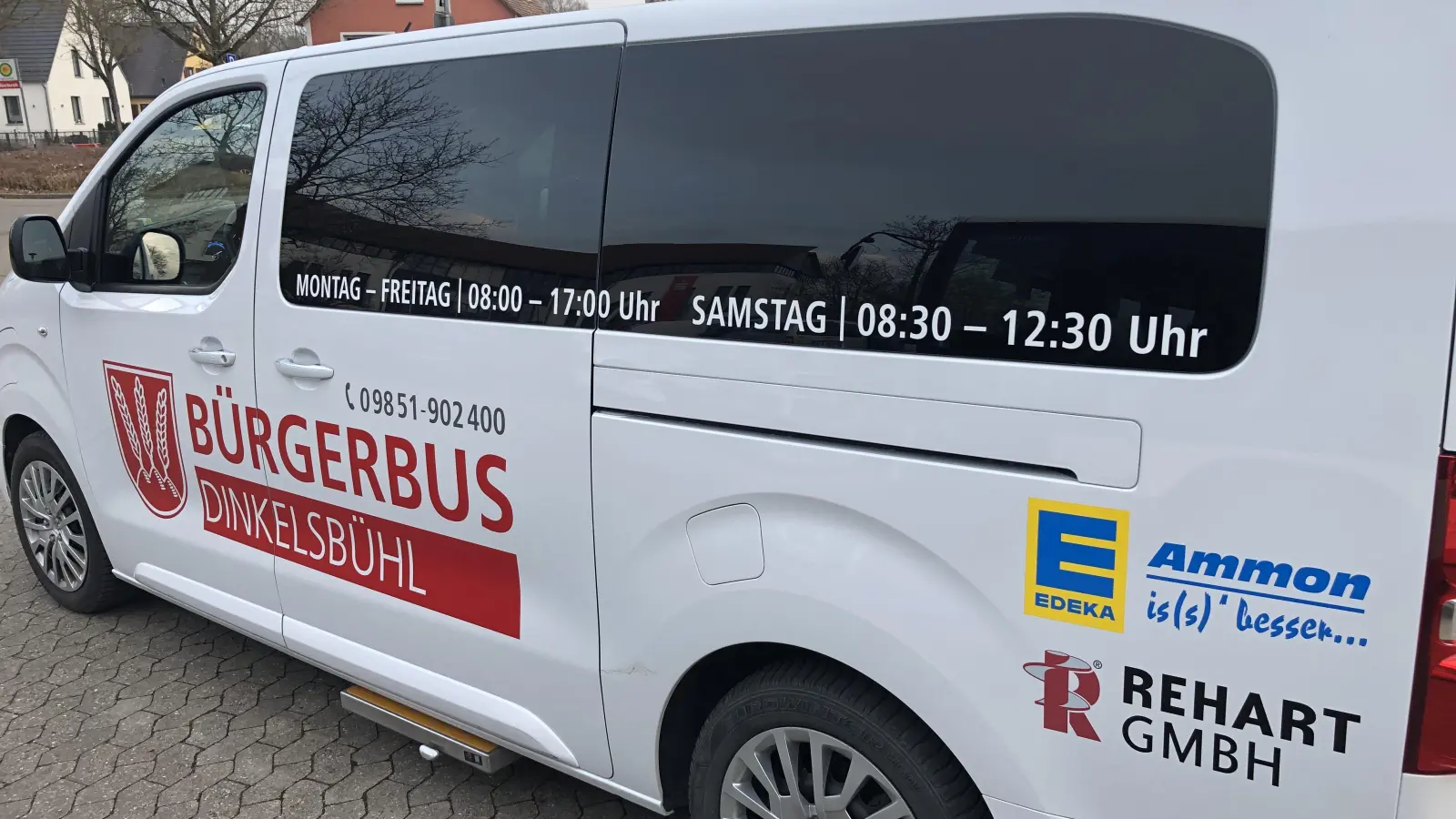 Der Bürgerbus fährt in Dinkelsbühl künftig auch samstags. So soll der Wegfall zweier Stadtbuslinien kompensiert werden. (Foto: Martina Haas)