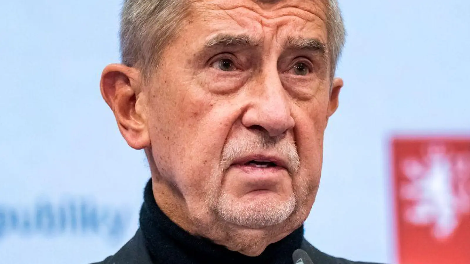Der tschechische Regierungschef Andrej Babis hat sich für ein Social-Media-Verbot für Kinder und Jugendliche unter 15 Jahren ausgesprochen. (Archivbild) (Foto: Šimánek Vít/CTK/dpa)