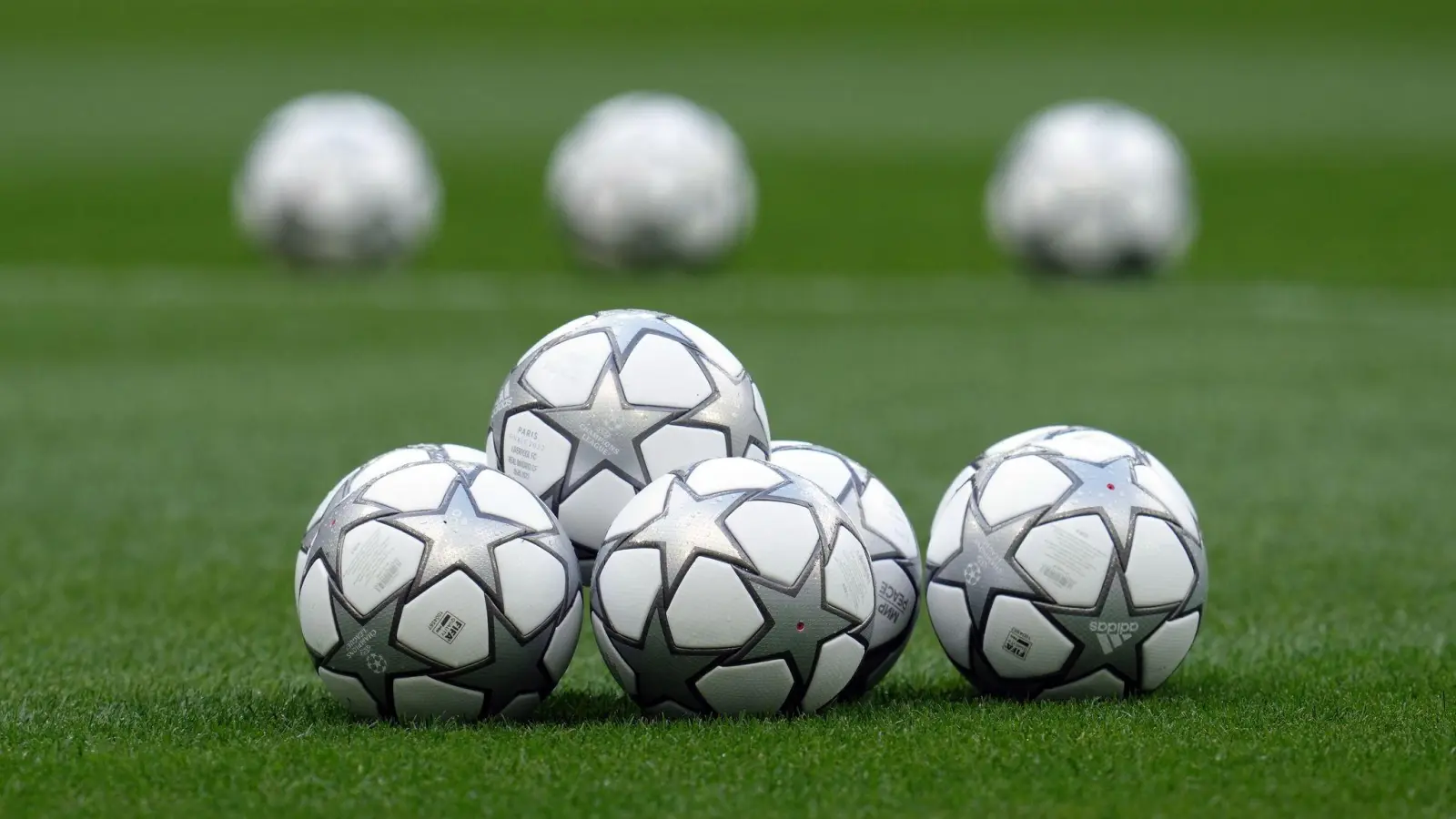 In den B-Klassen jagen künftig Teams mit nur neun Spielern dem Ball hinterher. (Foto: Nick Potts/PA Wire/dpa)