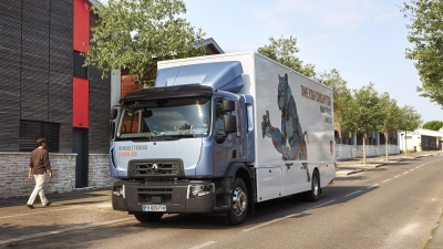 Regionale Anbieter: Kurze Wege sorgen für schnellere Reaktionszeiten, geringere Transportkosten und eine bessere CO₂-Bilanz, stärken die regionale Wirtschaft und schonen Ihren Geldbeutel. (Foto: Auto-Medienportal.Net/Renault Trucks)