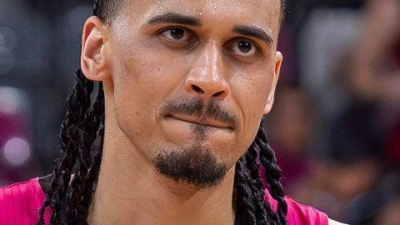 Jonathan Bähre bekommt in Bamberg einen neuen Mitspieler. (Foto: David Inderlied/dpa)