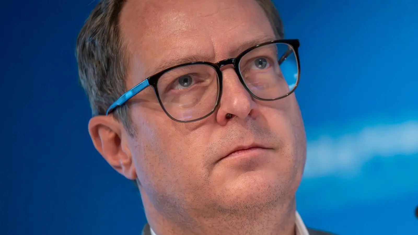 CSU-Generalsekretär Hubert wirft dem neuen Chef der Linken, Pantisano, einen katastrophalen Fehlstart vor und fordert seinen Rücktritt. (Foto: Peter Kneffel/dpa)