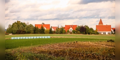 Das geplante Segringer Baugebiet Schellenheckfeld West schließt an die bestehende Bebauung an. Der Bebauungsplan wird jetzt in einem regulären Verfahren entwickelt. (Foto: Martina Haas)