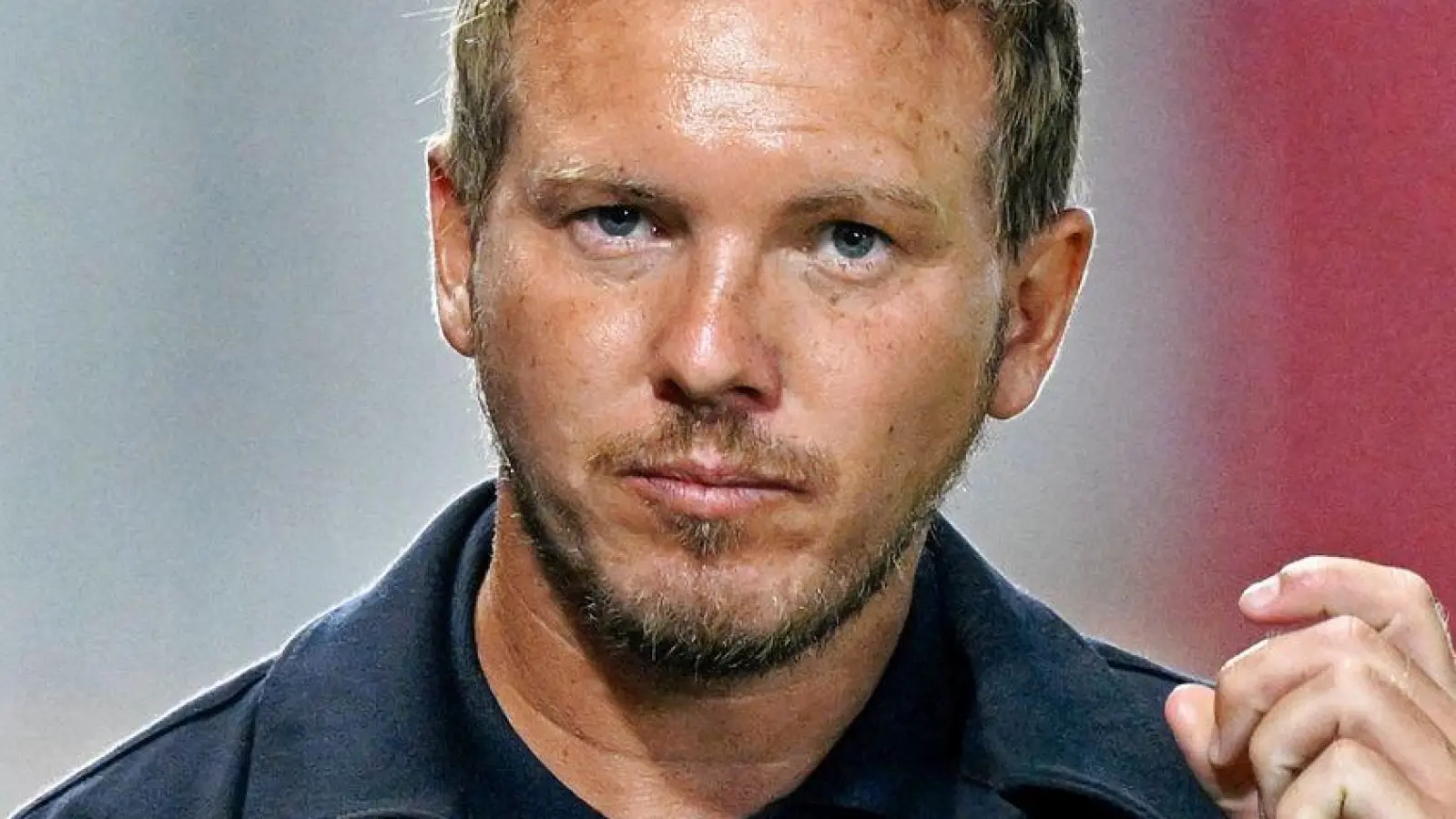 Julian Nagelsmann hat klare Anforderungen an seine WM-Kandidaten.  (Foto: Uwe Anspach/dpa)