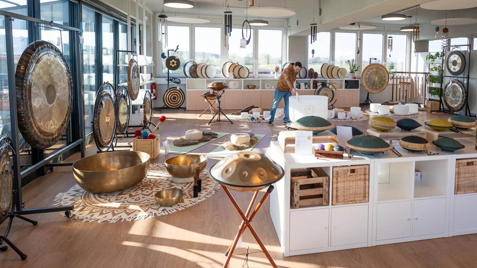 Der neue Klangraum im zweiten Stock des Firmenhauptsitzes in Gutenstetten, für Sebastian Schmitt eine weltweit einzigartige Angelegenheit.  (Foto: Mirko Fryska)