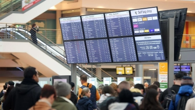 Am Hamburger Flughafen kehrt langsam wieder Normalität ein. (Foto: Bodo Marks/dpa)