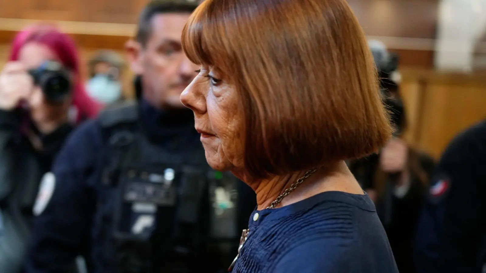 Gisèle Pelicot ist zu einer Ikone im Kampf gegen den Missbrauch von Frauen geworden. (Foto: Lewis Joly/AP/dpa)