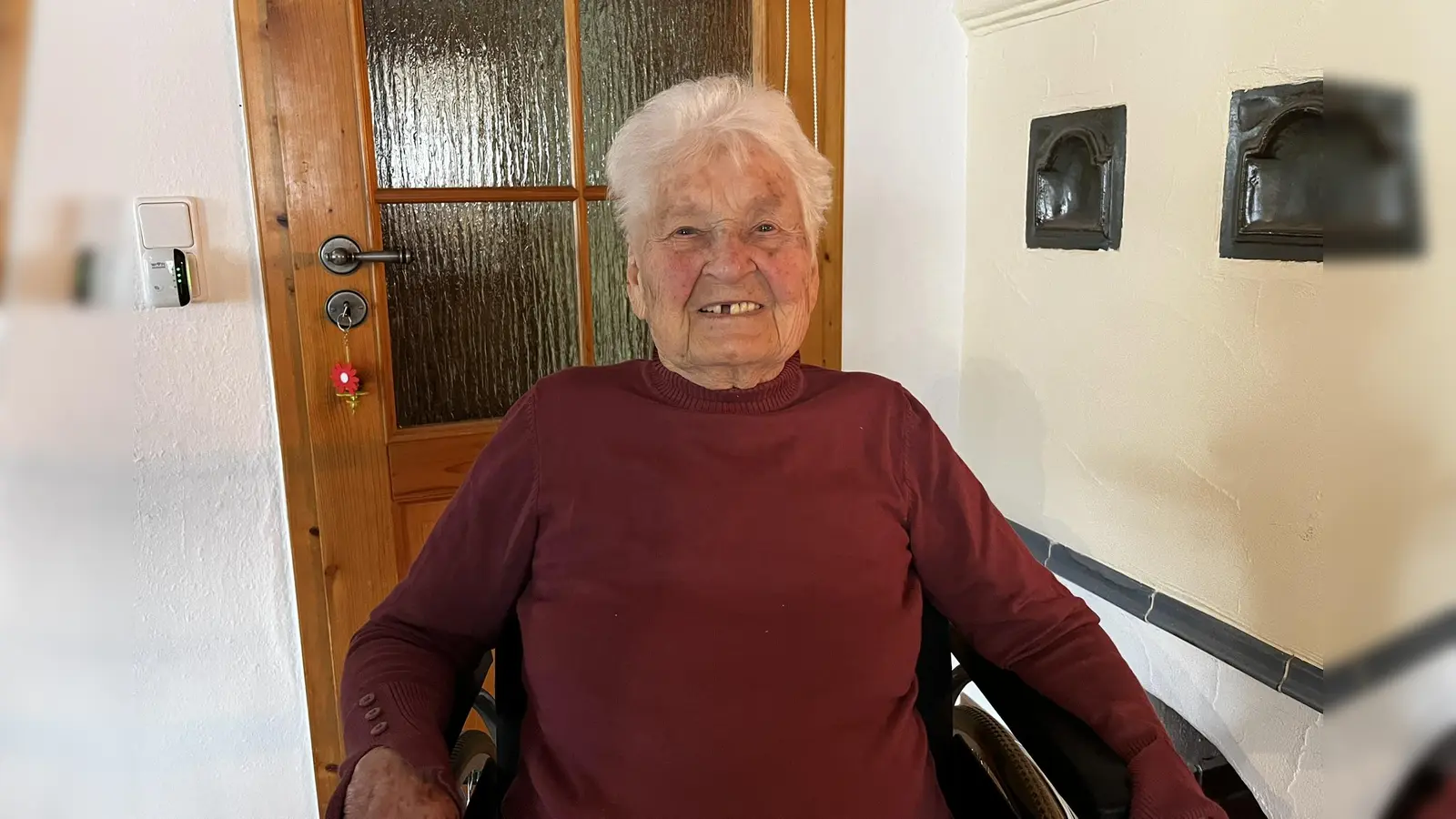 Feierte in Bechhofen-Birkach ihren 102. Geburtstag: Waltraud Oschmann. (Foto: Johannes Flierl)