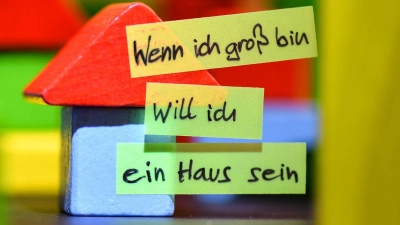 Nach der Renaissance des Bausparvertrags normalisiert sich das Geschäft mit dem Finanzprodukt wieder. (Symbolbild) (Foto: picture alliance / Felix Kästle/dpa)