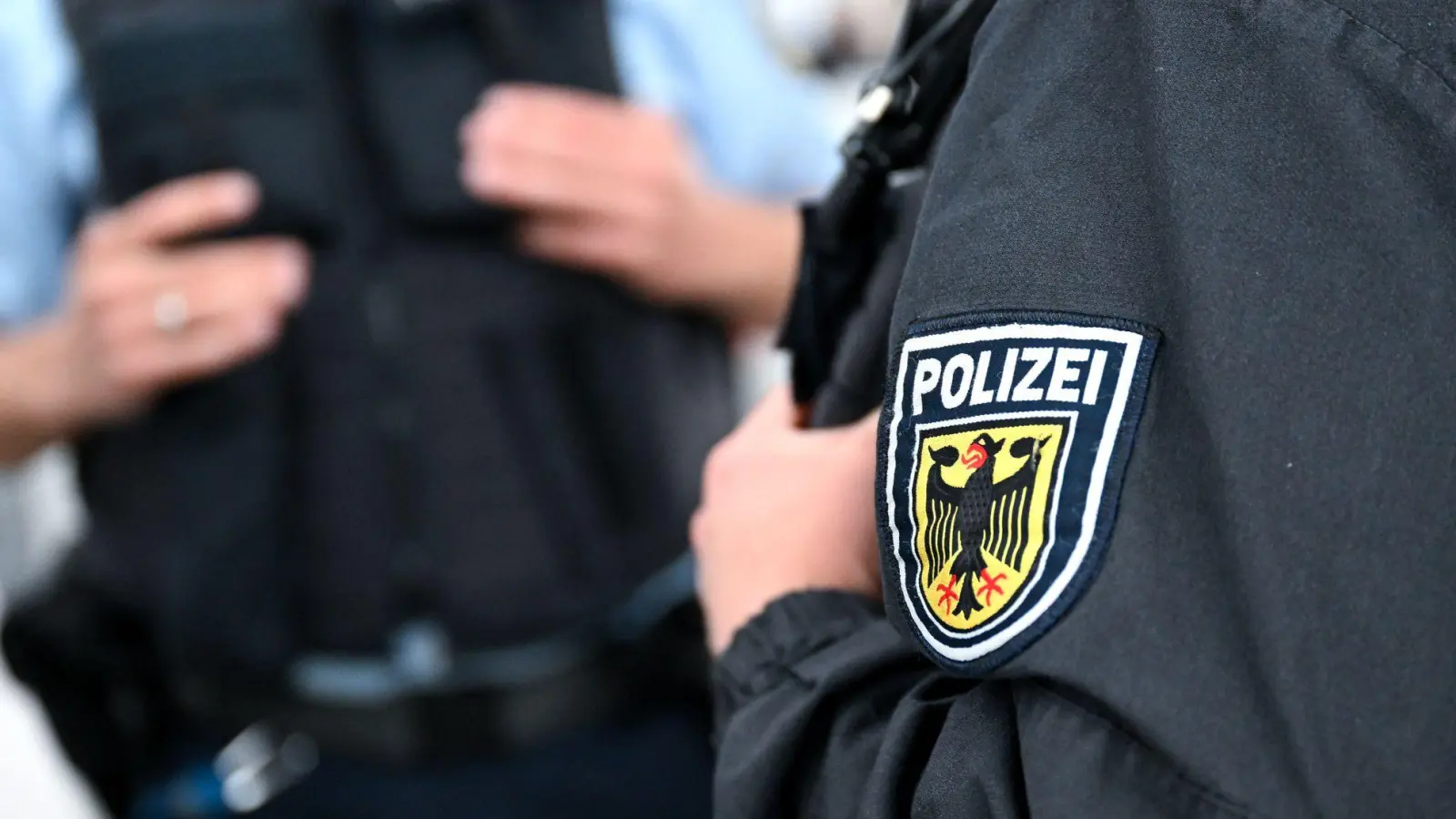 Die Frau wurde bei dem Vorfall leicht verletzt. (Symbolbild) (Foto: Sven Hoppe/dpa)