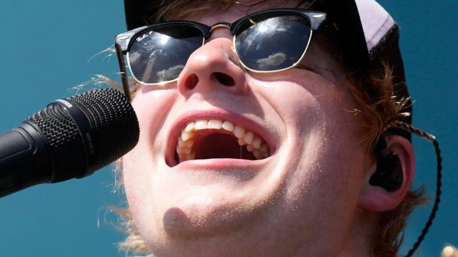 Auf seinem achten Album verarbeitet Ed Sheeran süd- und westasiatische Klänge. (Archivbild) (Foto: Wilfredo Lee/AP/dpa)