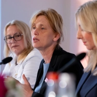Die Bildungsminister der Länder haben gemeinsame Ziele und Maßnahmen zur Stärkung der Medienkompetenz in der Schule verabschiedet. (Symbolbild) (Foto: Sven Hoppe/dpa)