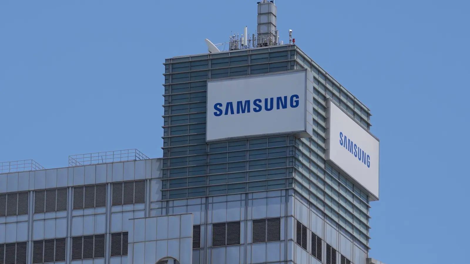 Elektronikkonzern Samsung: Rekordgewinn für ein Quartal. (Archivbild) (Foto: Ahn Young-joon/AP/dpa)