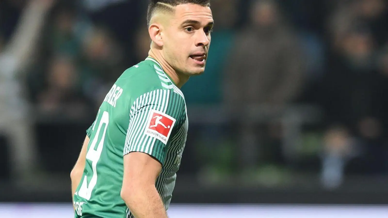 Der an Werder Bremen ausgeliehen Stürmer Rafael Borré soll vor einem Wechsel nach Brasilien stehen. (Foto: --/dpa)
