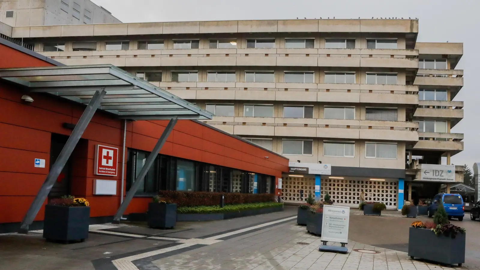 Kann die Notaufnahme in Ansbach alle Fälle abdecken, sollten die Häuser in Dinkelsbühl und Rothenburg herabgestuft werden? Nicht alle Verwaltungsräte von ANregiomed sind davon überzeugt. (Foto: Evi Lemberger)