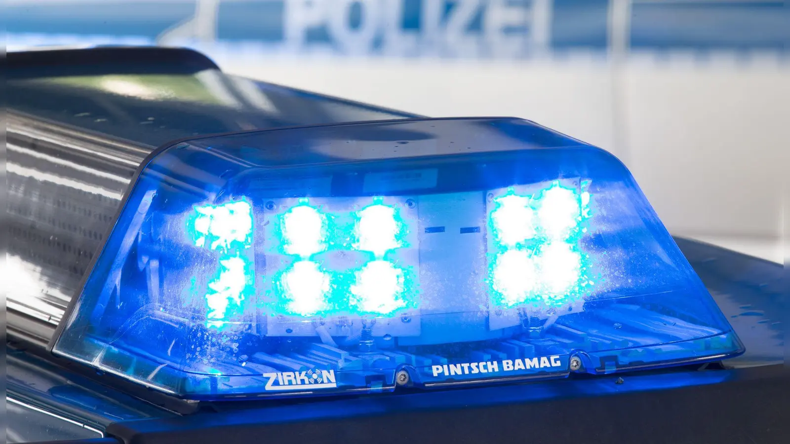 Vor dem Amtsgericht Landshut gab es einen Polizeieinsatz nach der Flucht eines Tatverdächtigen. (Symbolbild) (Foto: Friso Gentsch/dpa)