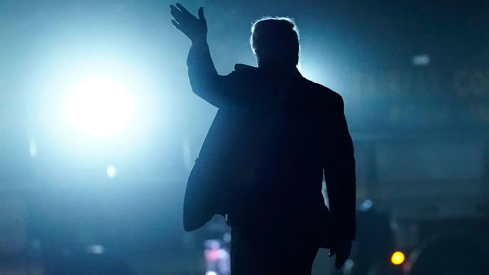 Trump macht öffentlich Druck auf seine Justizministerin.  (Foto: Jose Luis Magana/AP/dpa)