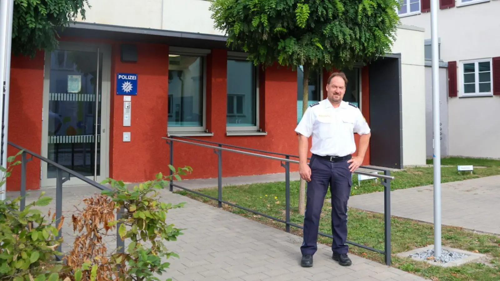 Peter Wack verlässt nach fünf Jahren seinen Posten als Leiter der Dinkelsbühler Polizeiinspektion. Der 54-Jährige wechselt zur Kripo nach Ansbach. (Foto: Martina Haas)