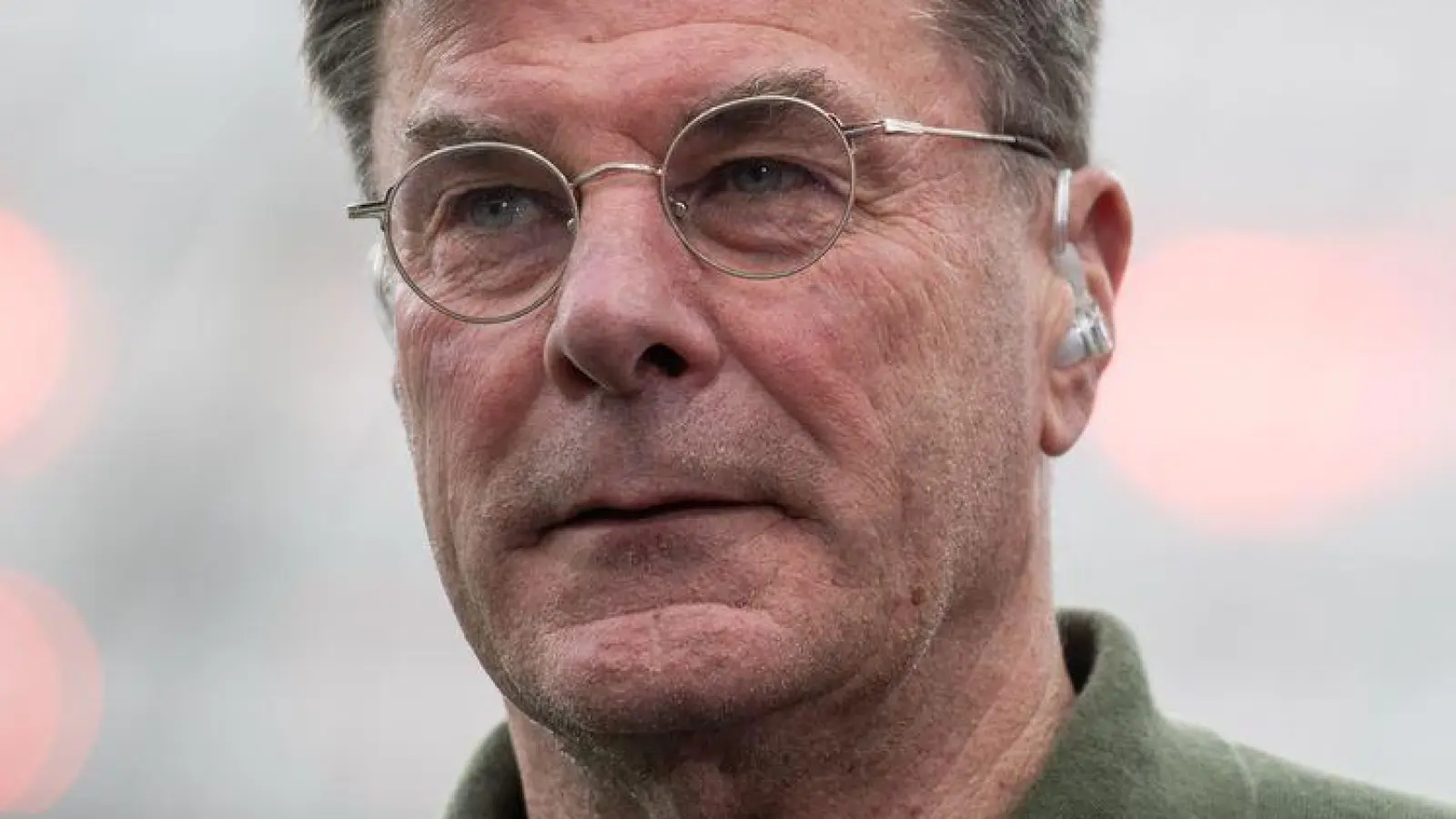 Wolfsburg Trainer Dieter Hecking fand Aussagen von Kevin Großkreutz zum VfL „despektierlich“. (Archivbild) (Foto: Fabian Strauch/dpa)