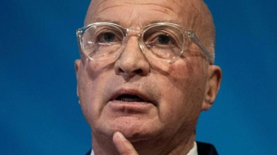 Der frühere Bundeswehroberst Rüdiger Lucassen tritt nach langen internen Querelen von seinem Amt als verteidigungspolitischer Sprecher der AfD-Fraktion zurück. (Archivbild)  (Foto: Fabian Strauch/dpa)