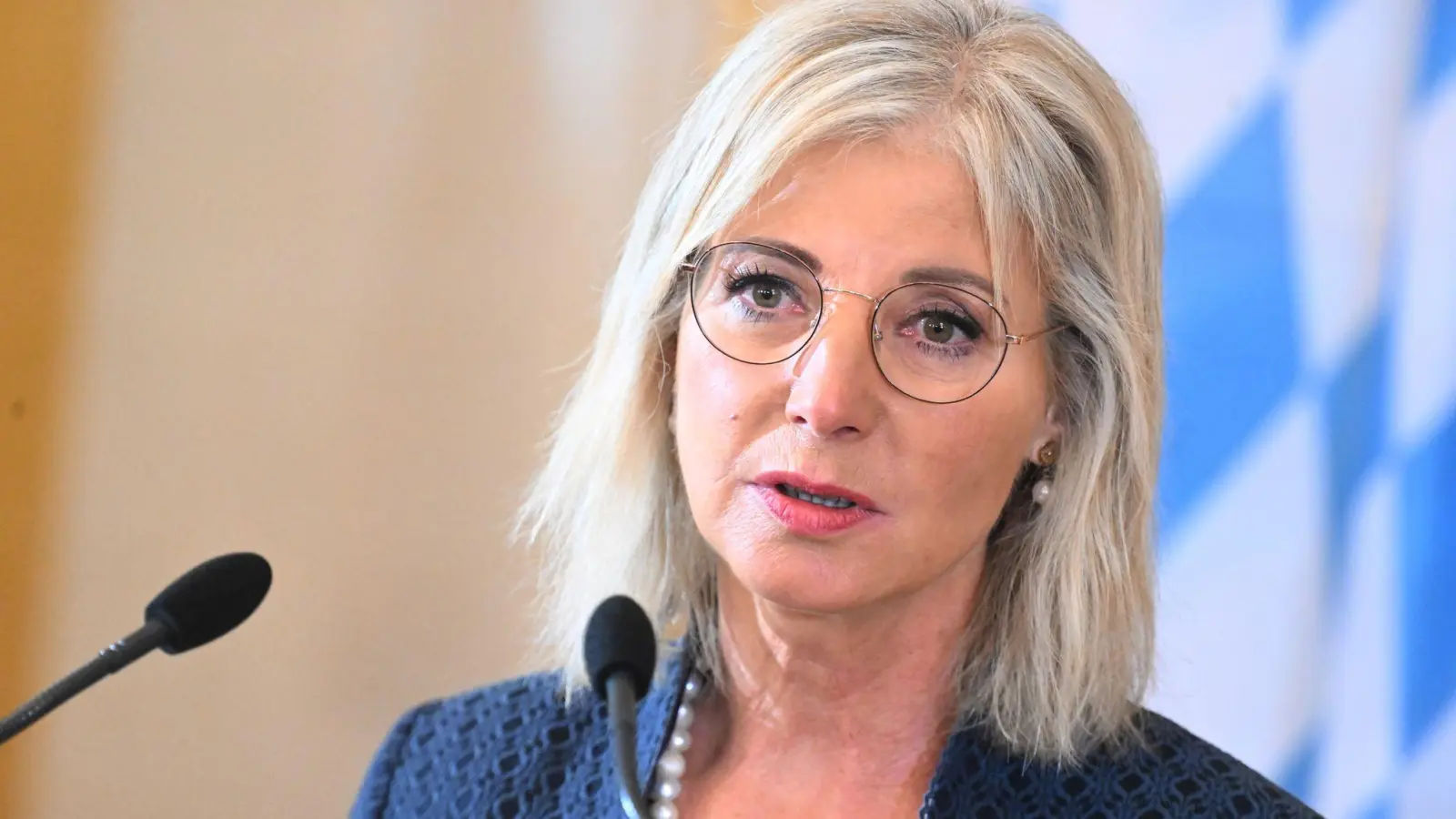 Bayerns Sozialministerin Ulrike Scharf sieht keine Notwendigkeit für massive Beitragserhöhungen in Bayerns Kitas. (Archivbild) (Foto: Felix Hörhager/dpa)