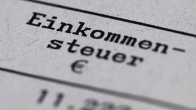 Eine Reform der Einkommensteuer soll kommen. (Symbolbild) (Foto: Robert Michael/dpa)