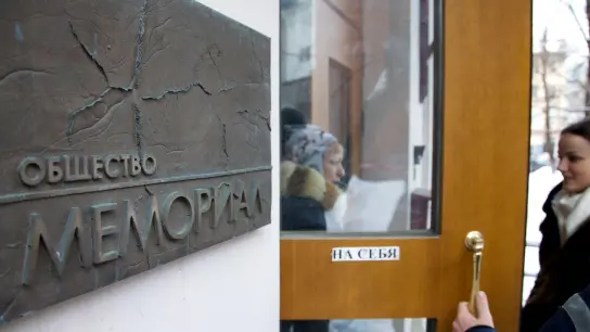 Das Büro von Memorial in Moskau auf einem Archivbild aus dem Jahr 2013. (Foto: Ivan Sekretarev/AP/dpa)