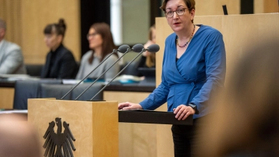 Bau-Ministerin Klara Geywitz wirbt im Bundesrat für einen Gesetzesentwurf zur kommunalen Wärmeplanung. (Foto: Michael Kappeler/dpa)