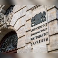 Das Landgericht Bayreuth hatte ein Forschungsprojekt zur NS-Zeit gestartet. (Symbolbild) (Foto: Daniel Vogl/dpa)