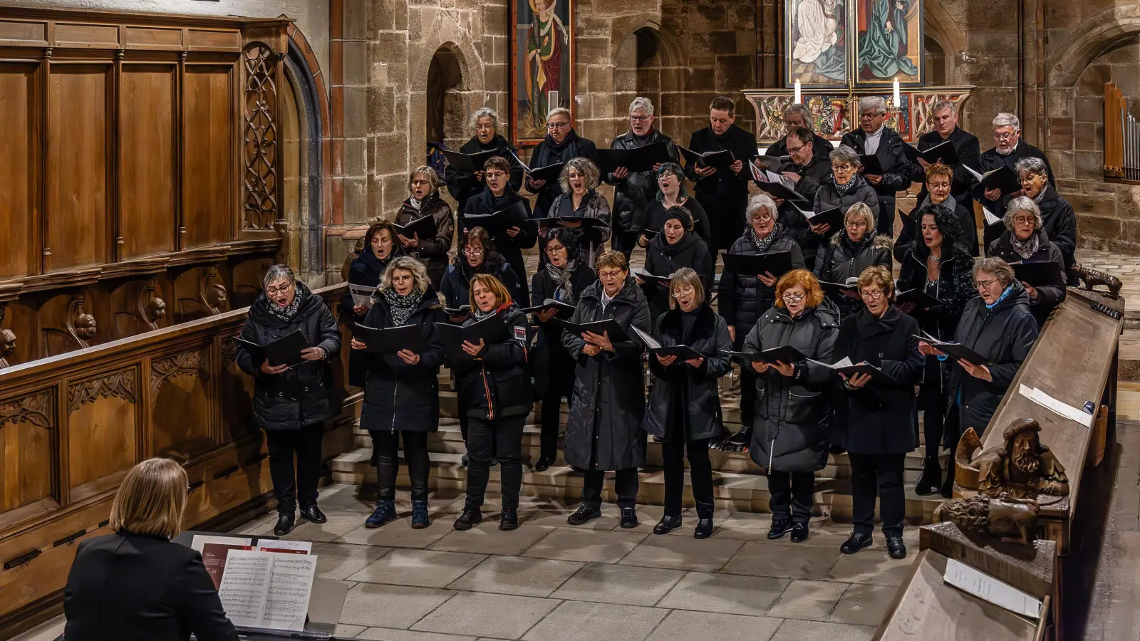 Der Chor der evangelischen Kantorei Feuchtwangen unter Leitung von Dekanatskantorin Miriam Wolber sang Werke aus Barock und Romantik. (Foto: Günter Schmidt)