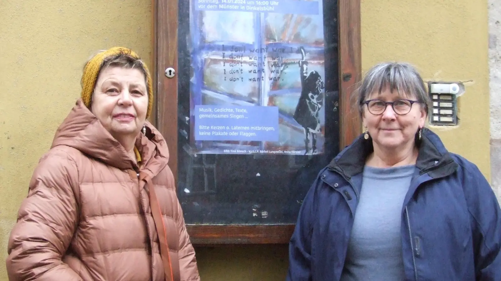 Verstehen sich als „Friedensbotinnen“: Bärbel Langowski-Tafferner (links) und Anita Förster. (Foto: Jasmin Kiendl)