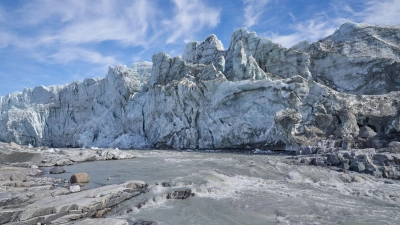 Die Kalbungsfront des Russell-Gletschers, Kangerlussuaq. (Foto: Sepp Kipfstuhl/Alfred-Wegener-Institut, Helmhol/dpa)
